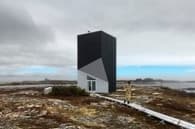 entrada-refugio-Tower-Studio-isla-Fogo