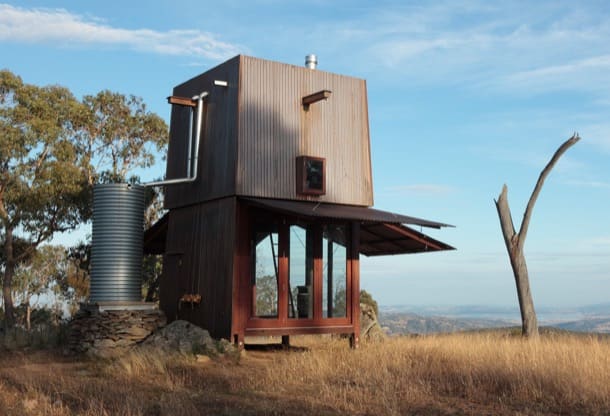 Permanent Camping - Australia - refugio prefabricado de madera y cobre