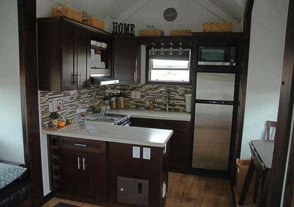 Cocina casa expandible Tiny Idahomes