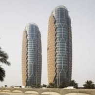 torres AlBahar con celosías inteligentes