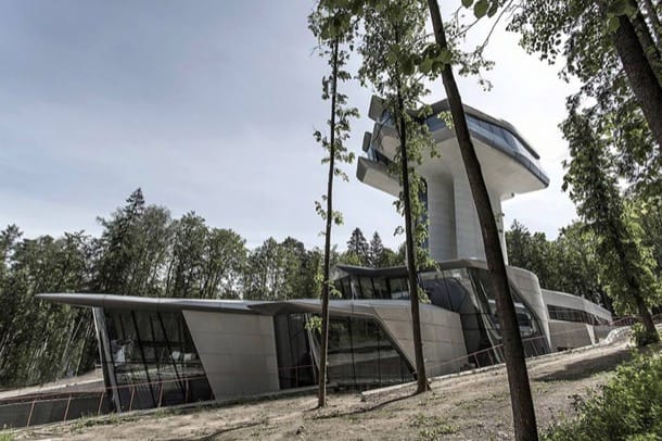 fachada lateral Capital Hill Residence Zaha Hadid