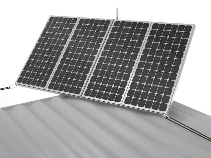 paneles fotovoltaicos sobre contenedor