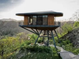 refugio elevado de Studio Saxe