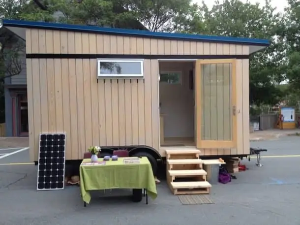 Bird House casa movil solar